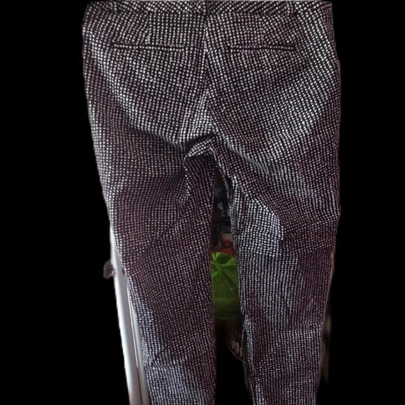 Banana Republic Black and White Patterned Pants - Picture 3 of 4